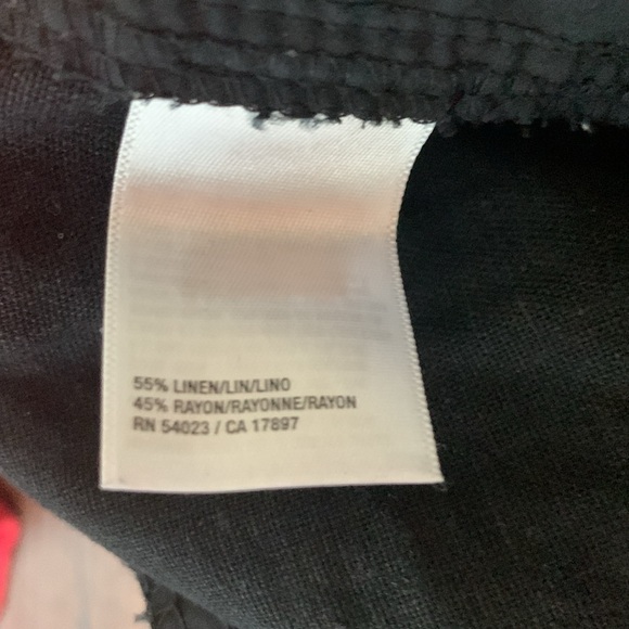 Old Navy linen shorts - Picture 6 of 7